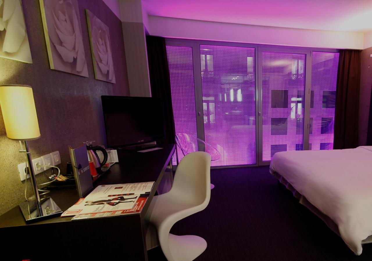 Le Rex Hotel Tarbes Exteriör bild