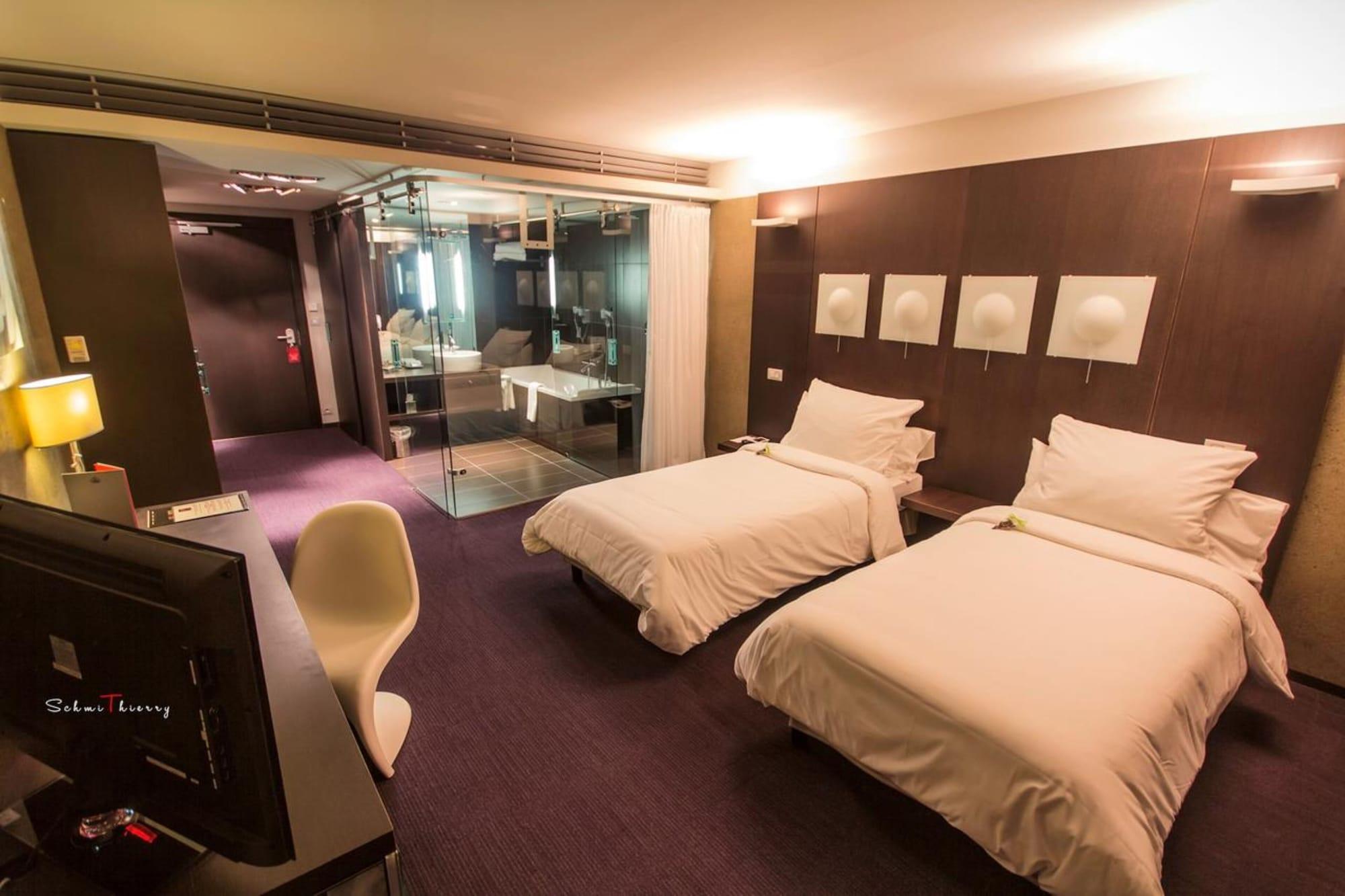 Le Rex Hotel Tarbes Exteriör bild